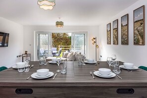 Dining - 4 Riverside Mews, Borrowash (Derby)