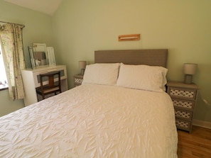 4 bedrooms, WiFi