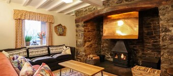 Bryn Y Garreg Cottage Retreat