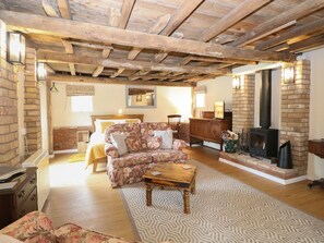Fireplace - Pear Tree Barn, Stalham (Norwich)