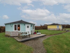 Outdoor dining - Blackpool Mill Hartland, Devon (Bideford)