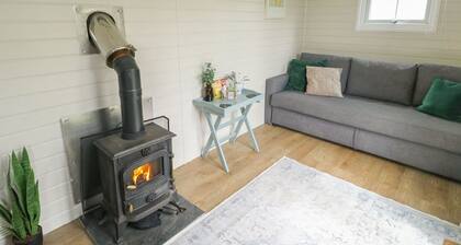 Llewelyn Shepherds Hut Getaway