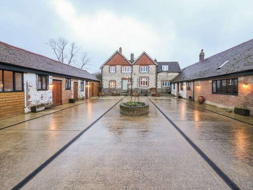 The Farmhouse, Whitchurch, Buckinghamshire