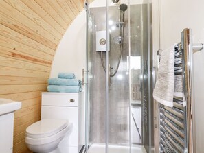 Shower - Charming Sam Glamping Retreat (St. Austell)