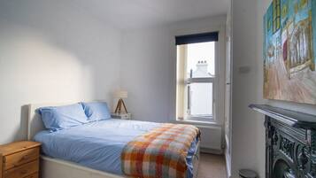 3 bedrooms, WiFi