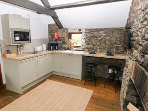 Private kitchen - Glas Studio, Aberdare (Aberdare)