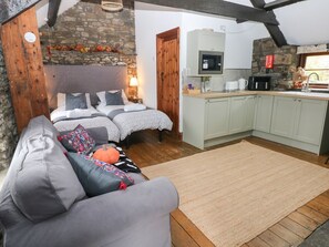 Interior - Glas Studio, Aberdare (Aberdare)