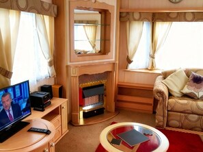 Living area - Coastfield Holiday Village Retreat (Ingoldmells)