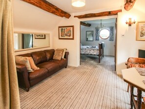 WiFi - The Beehive, Betley, Cheshire. (Crewe)