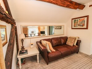 Living area - The Beehive, Betley, Cheshire. (Crewe)