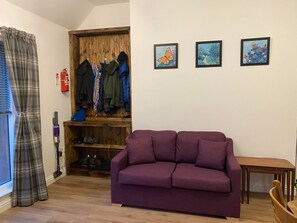 Living area - Butterfly Cottage, Grantown-On-Spey (Grantown-on-Spey)