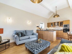 Living area - Stables Cottage, Whorlton (Darlington)