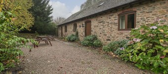Cinder Cottage, Bromyard