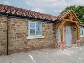 Exterior - Spacious Cottage Number 9, Brandon, County Durham (Durham)