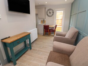 Living area - Spacious Cottage Number 9, Brandon, County Durham (Durham)