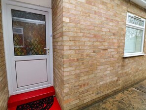 Exterior detail - 5 Overstone Drive, Wisbech (Wisbech)