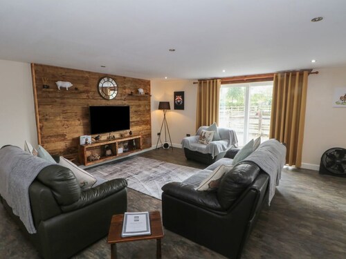 Pompian Lodge, Tarleton