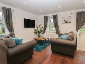Living area - 6 Hallin Fell, Penrith (Penrith)