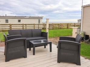 Terrace/patio - The Drift, Skipsea - A Coastal Retreat (Driffield)