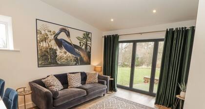 Blue heron lodge, Brough