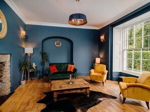 Living area - Picton House, St Clears (Carmarthen)