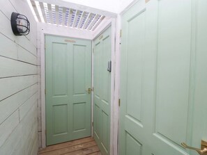 Interior - Bell 1: Modern Living in Minety (Cirencester)