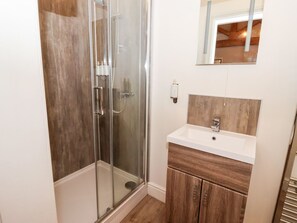 Shower - The Stables and West Wing (6 bed), Tadcaster (York)
