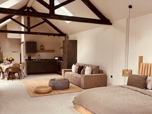 WiFi - Sabi, Beeford - A Hidden Gem (Driffield)