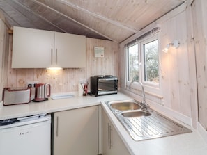 Private kitchen - Shipload Bay, Hartland, Devon. (Bideford)