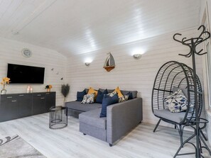 Living area - St. Chad's Lodge, Luxulyan (Bodmin)