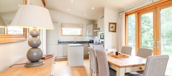 GLASTON, stylish interior, open-plan, Exton