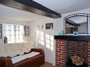 Interior - Little Thatch, Walton-On-The-Naze (Walton on the Naze)