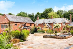 Property grounds - Lime Cottage, Aylesbeare (Exeter)