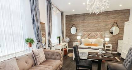 The Railway Apartment, Haydon Bridge