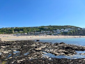 Beach nearby - Curnows - A Coastal Retreat in Portreath (United Kingdom)