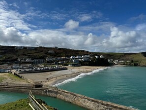 Beach nearby - Curnows - A Coastal Retreat in Portreath (United Kingdom)