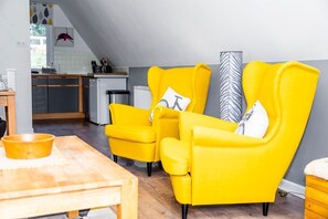 Interior - Valley Lodge 40, St Ann's Chapel, Cornwall (Callington)