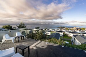Property grounds - Lanyon, St Ives: Coastal Charm (St. Ives)