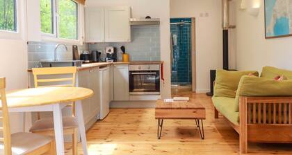 Foxglove Retreat Near Margate Wood