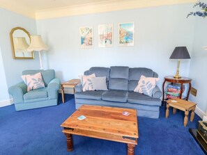 Living area - Ty Caredig, Pontardawe (Swansea)
