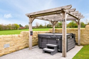 Terrace/patio - Archstone House, Langho, Lancashire (Blackburn)