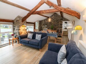 Living area - Y Bwthyn, Dyffryn Ardudwy (Dyffryn Ardudwy)