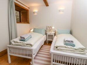 WiFi - 1 Chews Cottage, Pateley Bridge (Harrogate)