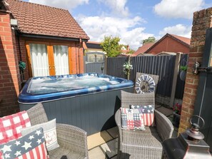 Terrace/patio - Pentre Country Studio, Chirk (Chirk)