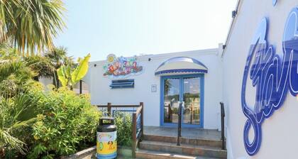 La Capsule, Dawlish Warren