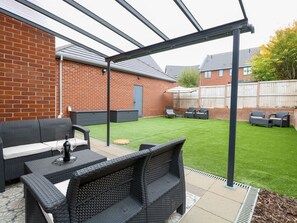 Terrace/patio - Manor Park View, Norwich (Norwich)