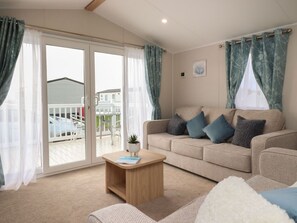 Living area - Poppy Lodge, Heysham (Morecambe)