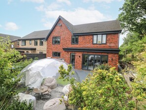 Exterior - Rockcliffe Grange, Mansfield (Mansfield)