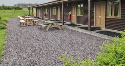 Chestnut - A Cozy Retreat in Cowbridge