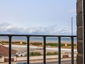 Property grounds - Glenholme Apartment 3, Redcar (Redcar)